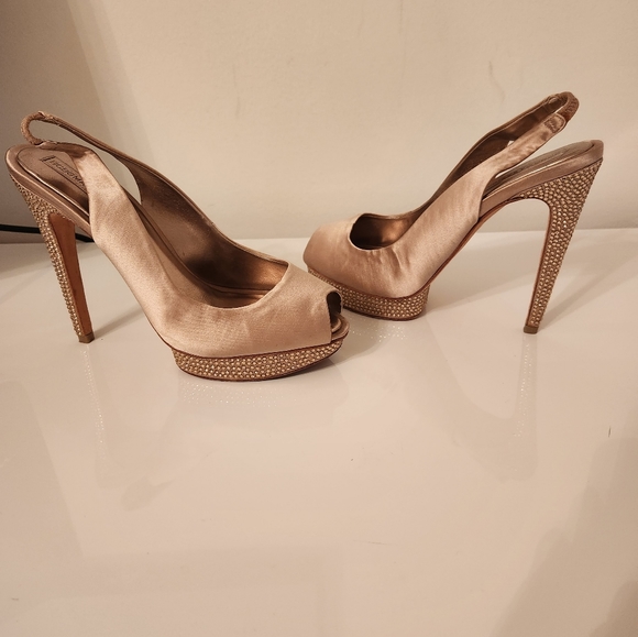 BCBG Max Azria Platform Satin Peeptoe Slingback Heels Crystal Studded Size 9B - Picture 10 of 10